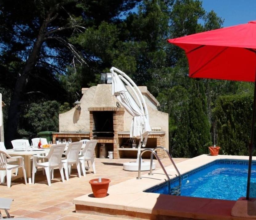 Villa Ensueno Creueta Playa 卡尔佩 外观 照片